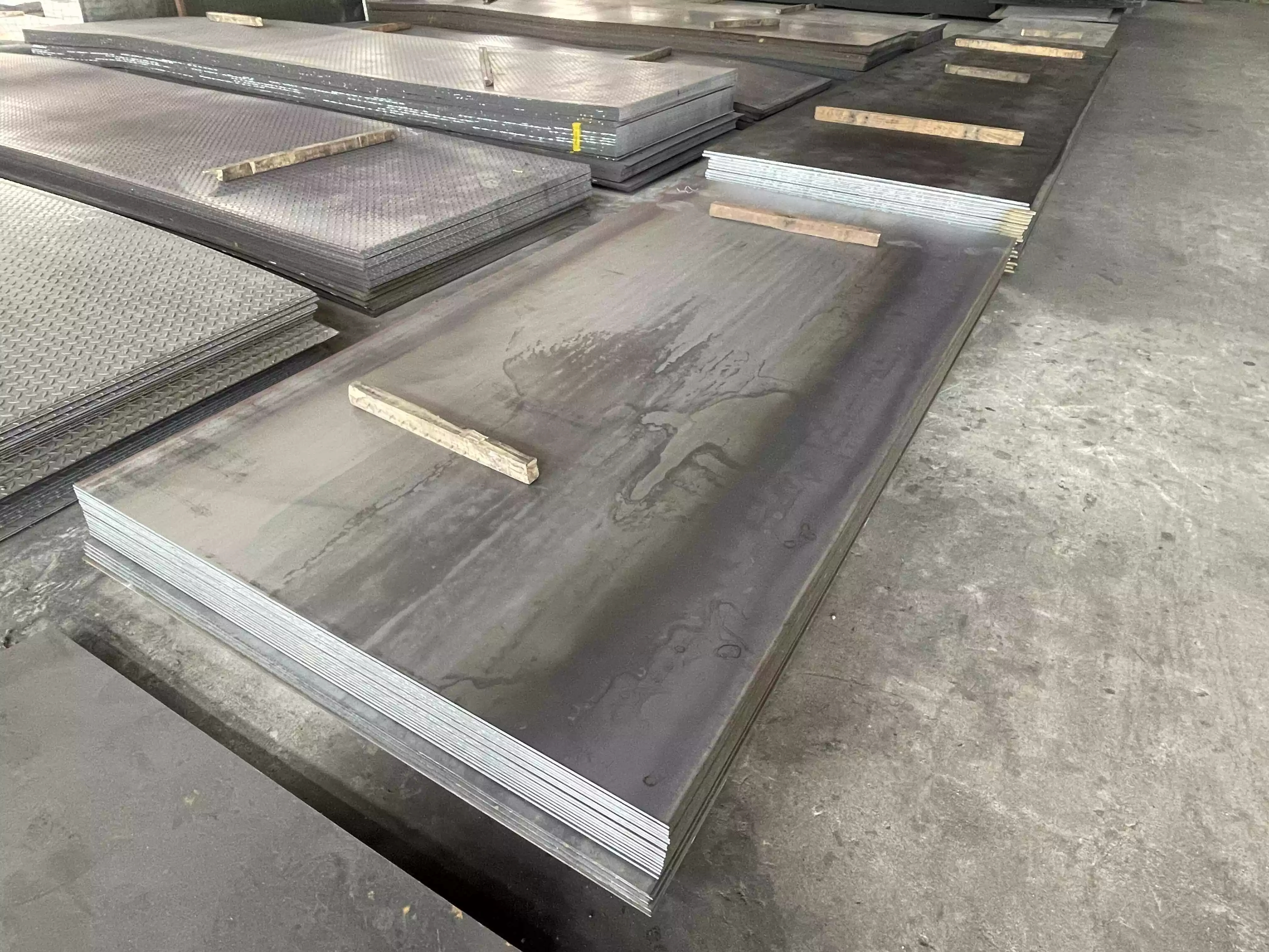 What Are the Characteristics of Steel Sheets?